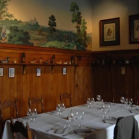 Chateau De 4*